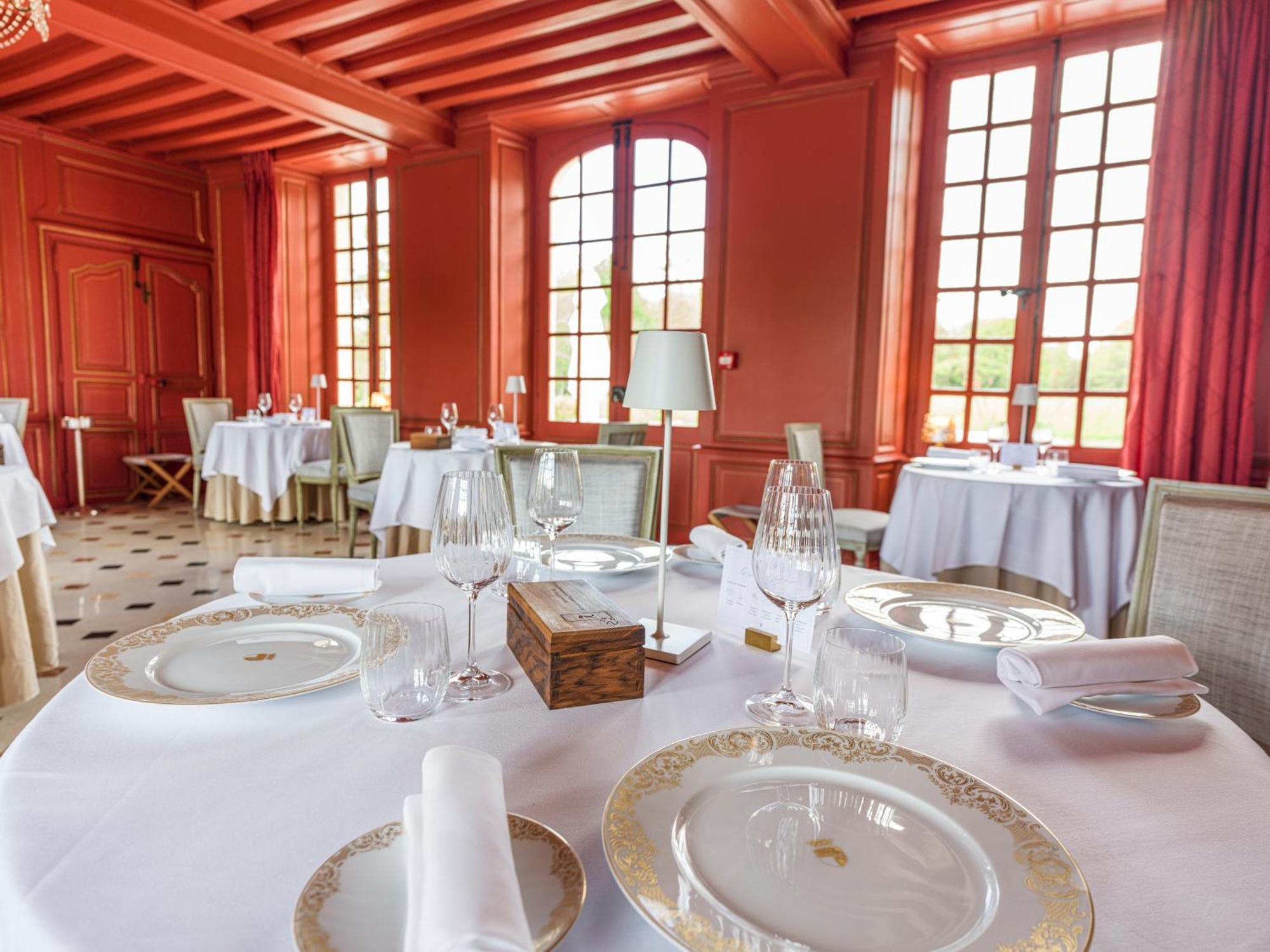 Hotel Chateau D'audrieu 5*