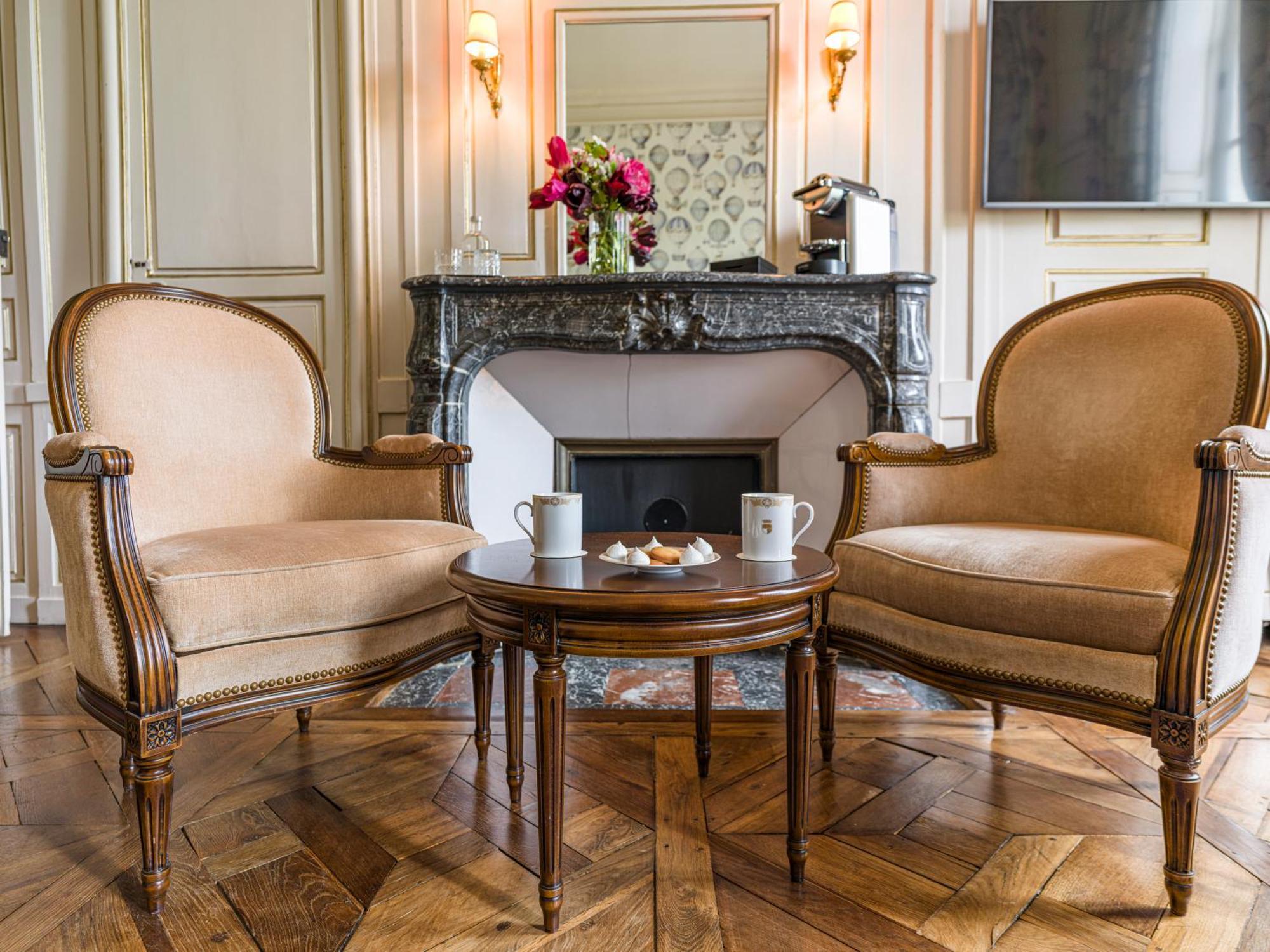 Chateau D'audrieu Hotel